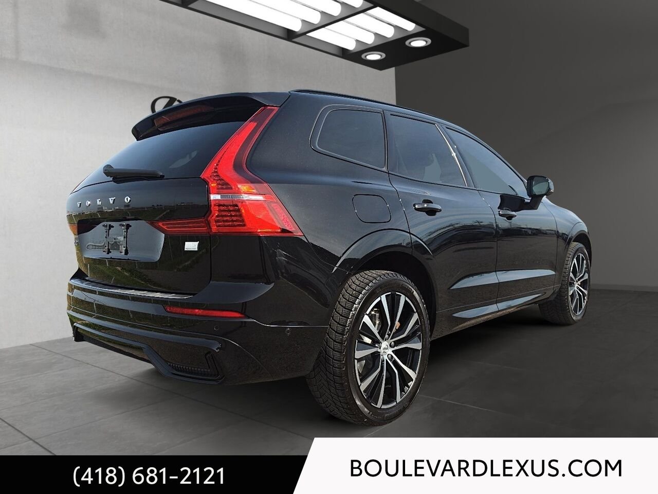 Volvo XC60 19370A | Recharge Plus Dark 2023 Noir Québec - photo #3