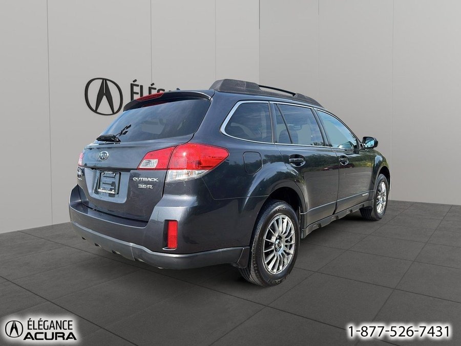 Subaru Outback Familiale 5 portes, boîte automatique, 3.6R avec Groupe Limité 2013 Gris
