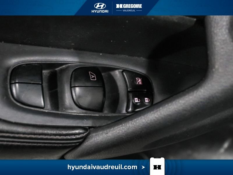 2018 Nissan Rogue Grey Blainville - photo #16