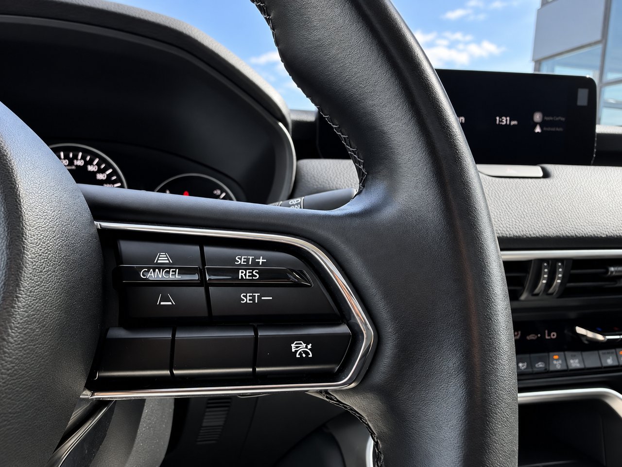 2024 Mazda CX-90 MHEV GT Grey Châteauguay - photo #18