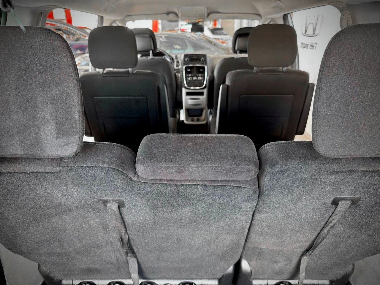 2019 Dodge Grand Caravan Notre-Dame-des-Prairies - photo #8