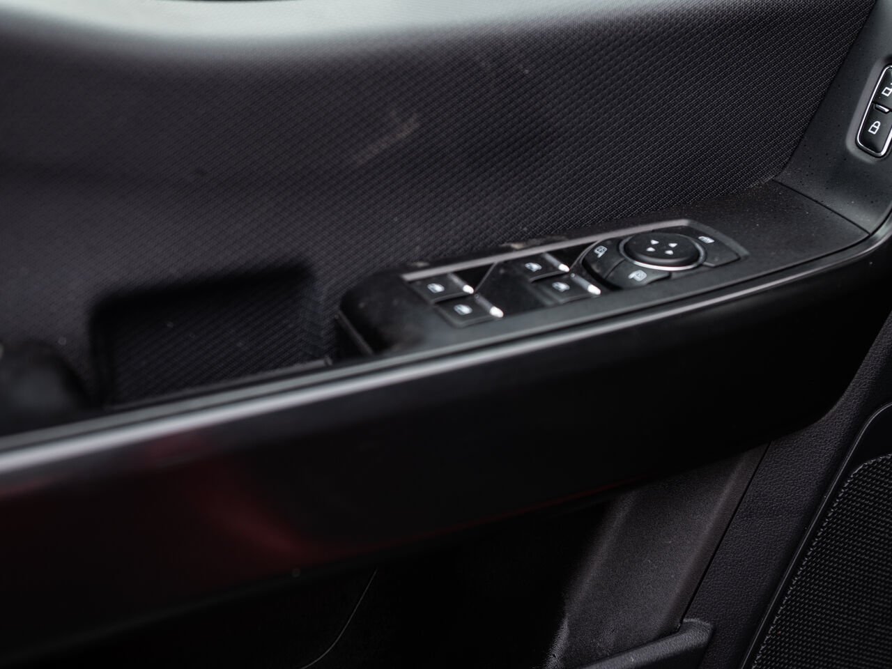 2023 Ford F-150 Red Sainte-Julienne - photo #9