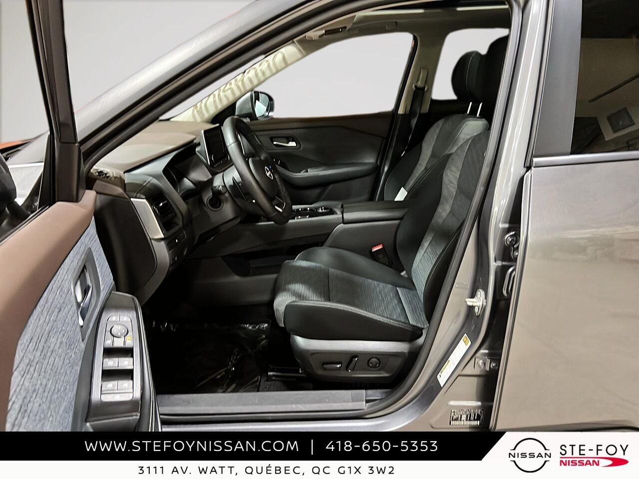 2023 Nissan Rogue Grey Ste-Foy - photo #8