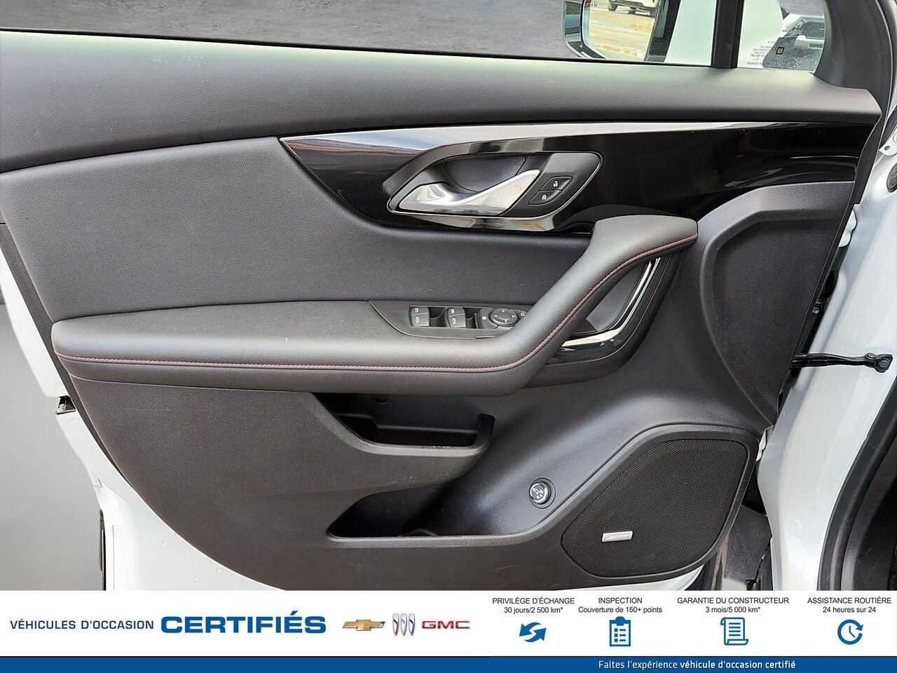 2024 CHEVROLET BLAZER RS 4 portes TI White Montmagny - photo #9