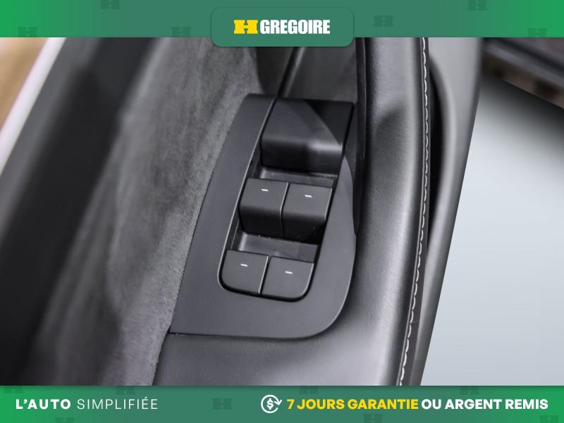 Tesla Model Y 823129 | Performance AWD AUTO A/C MAGS CUIR TOIT NAV CAM RE 2023 Gris Laval - photo #13