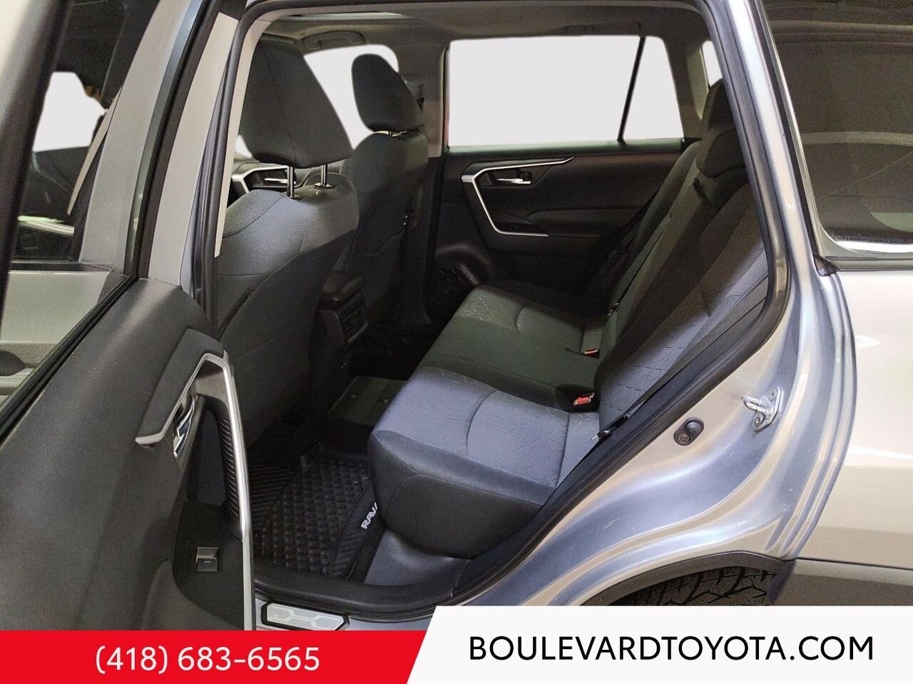 2023 Toyota RAV4 100594A-95 | XLE, AWD Silver Québec - photo #18