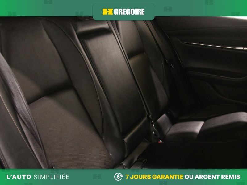 2022 Mazda 3 Beige Blainville - photo #28