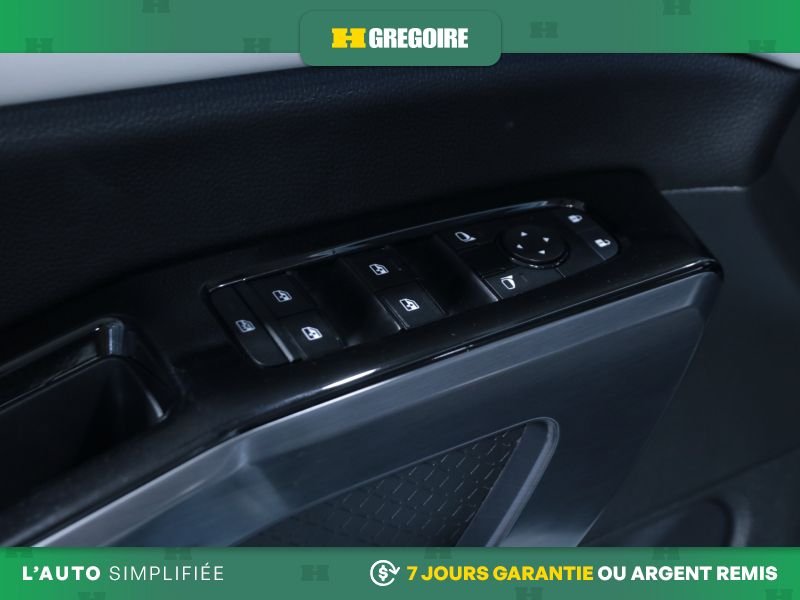 Nissan Pathfinder 823481 | SL 4WD AUTO AC CUIR TOIT NAV MAGS CAM RECULE 2024 Blanc Laval - photo #13