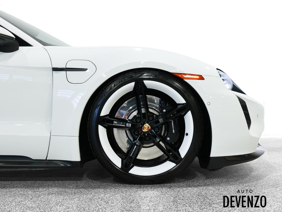 2023 Porsche Taycan 2023 White