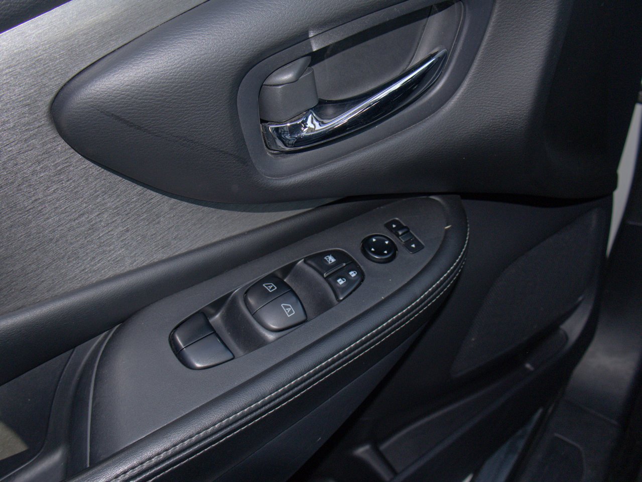 2024 Nissan Murano AWD SV White Sherwood Park - photo #18