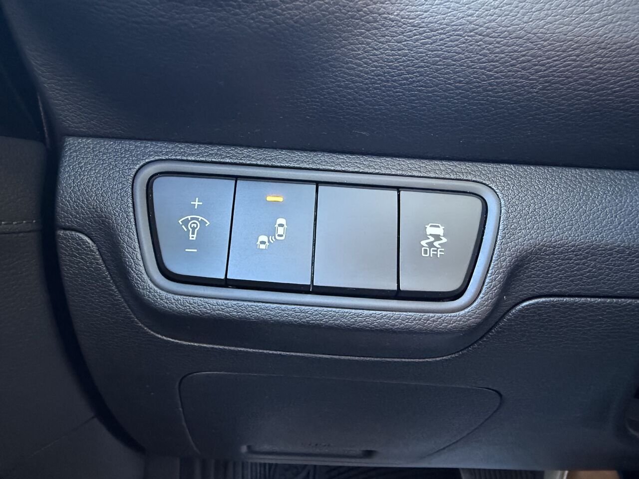 Kia Forte 2023 Rouge Thetford Mines - photo #15