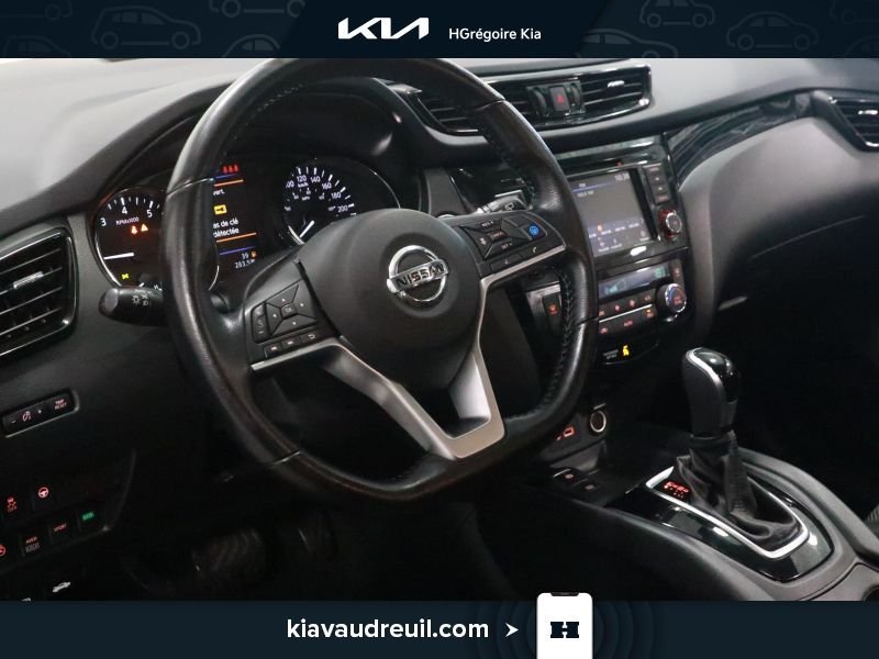 Nissan Qashqai 2023 Gris Laval - photo #9
