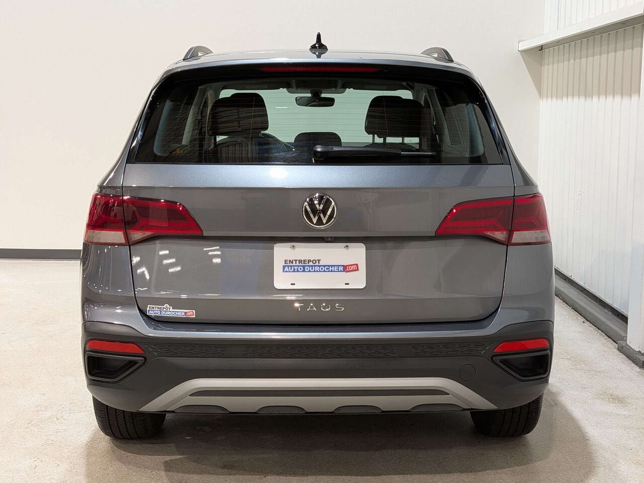 2024 Volkswagen Taos Trendline FWD Grey Val-David - photo #7
