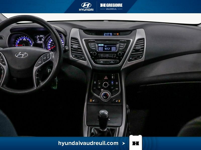 2016 Hyundai Elantra White Laval - photo #22