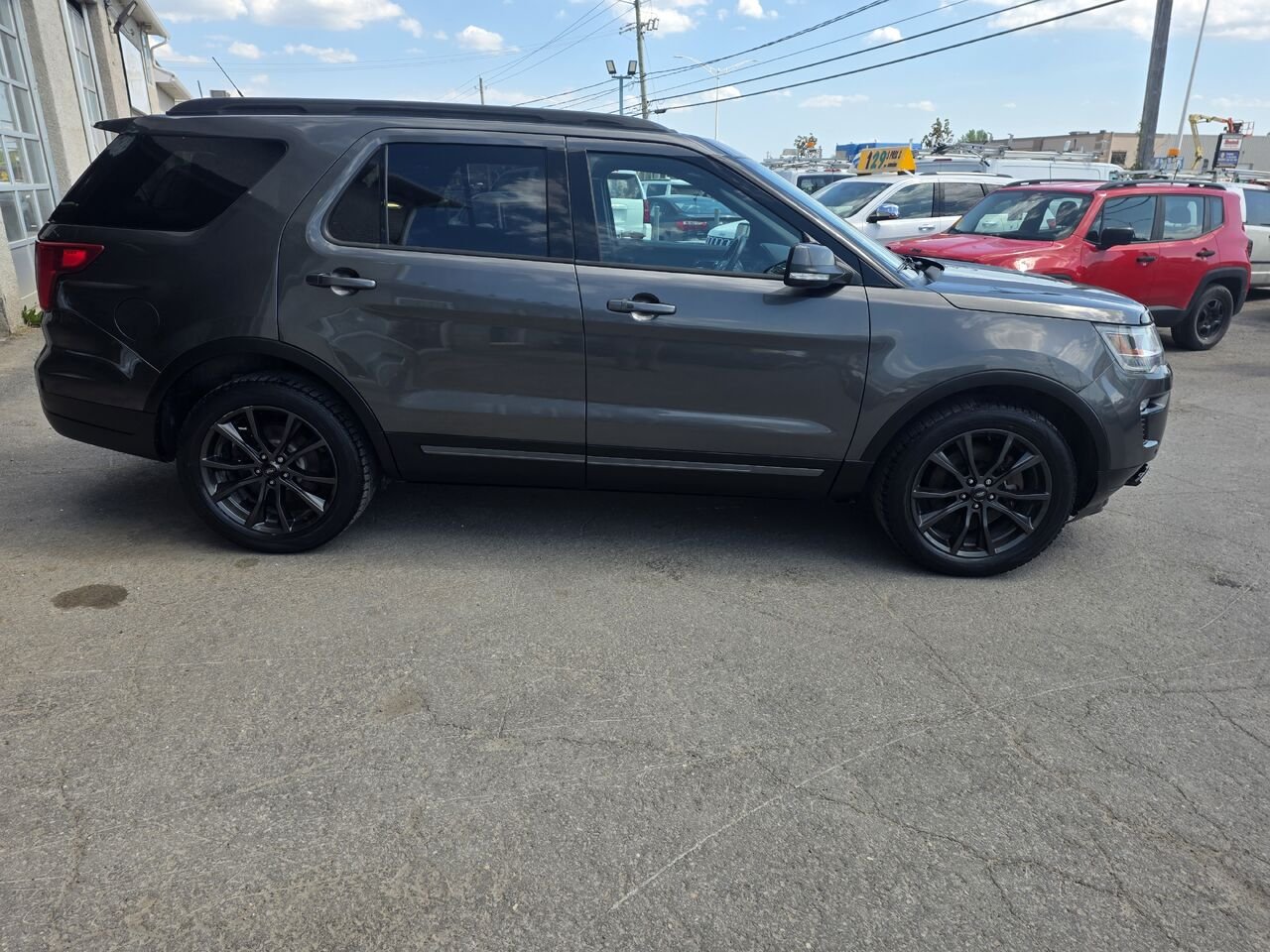 Ford exolorer 2018 Gris Longueuil, - photo #6
