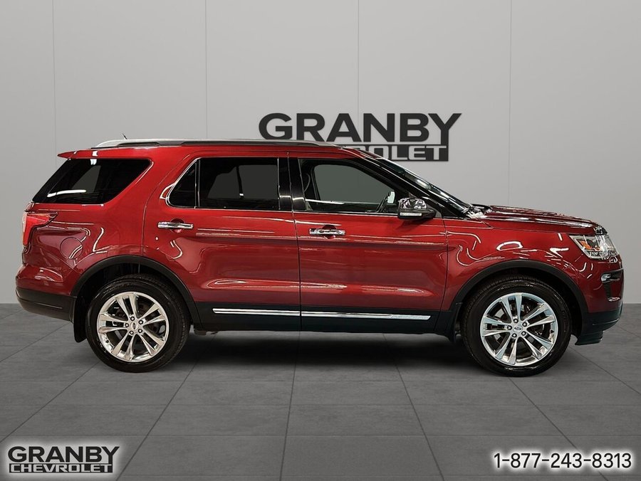 2018 Ford Explorer XLT, quatre roues motrices Red