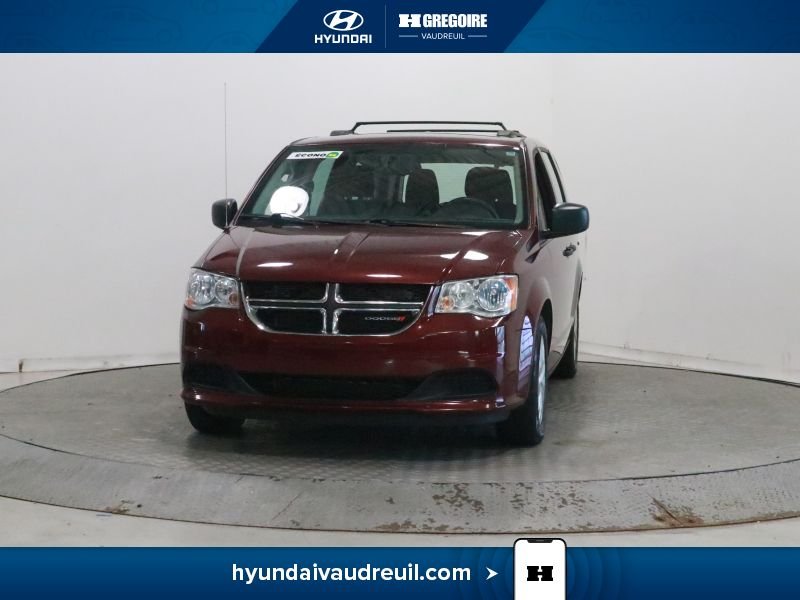 2018 Dodge GR Caravan Red Laval - photo #4