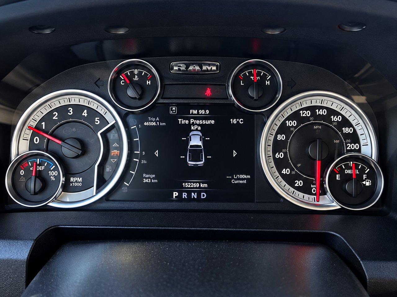 Ram 2500 Cummins Turbo Diesel 2015 Gris Granby - photo #15