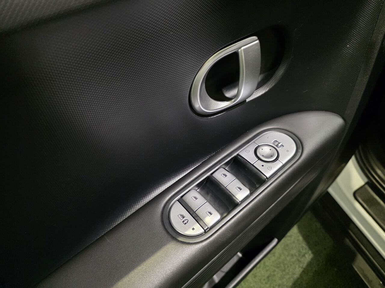 2022 Hyundai IONIQ 5 White  - photo #12