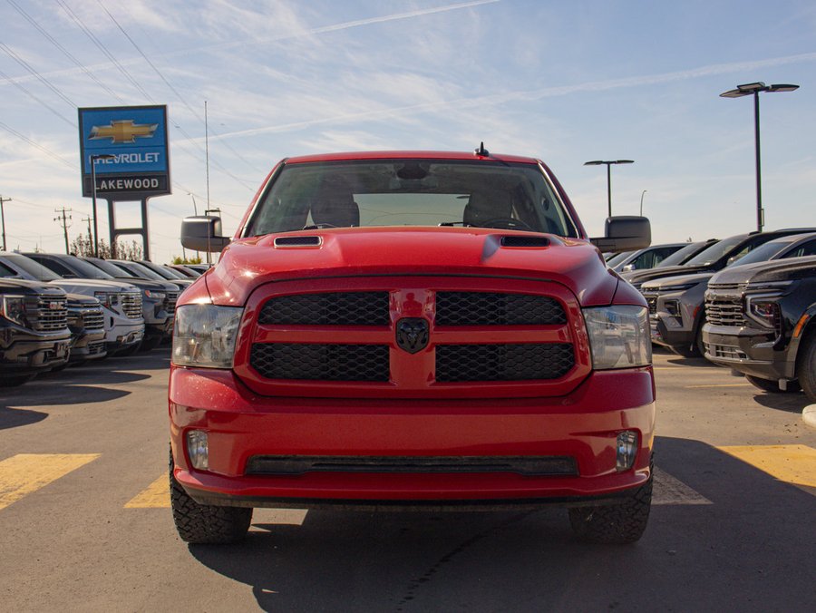 2022 Ram 1500 Classic 2022 Red