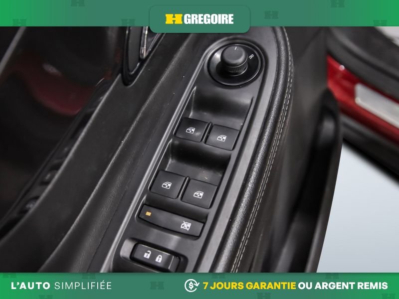 2021 Buick Encore Red Saint-Eustache - photo #18