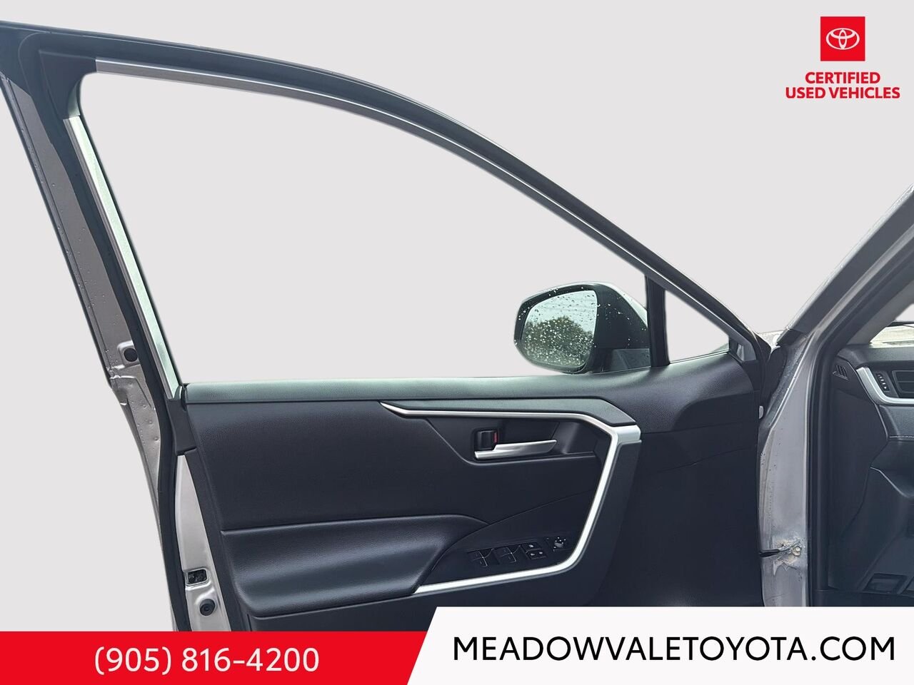 2023 Toyota RAV4 NEW FRONT BRAKE PADS AND ROTORS FRONT AND BACK Silver Sky Metallic Mississauga - photo #7