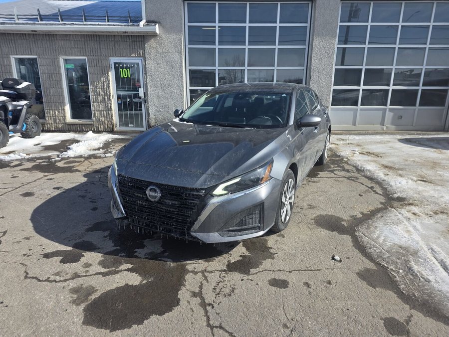 2023 Nissan Altima 2023 Black