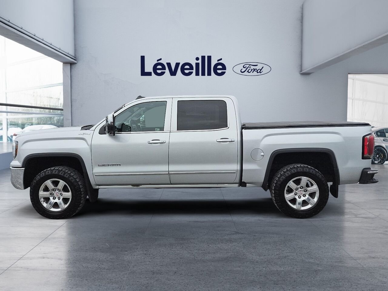GMC Sierra 1500 2017 Argent Saint-Jérôme - photo #11