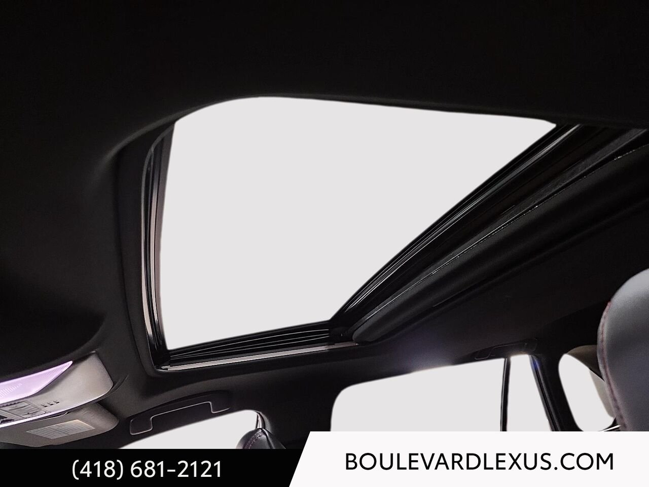 Toyota RAV4 Prime (PHEV) 19298A 2022 Blanc Québec - photo #10