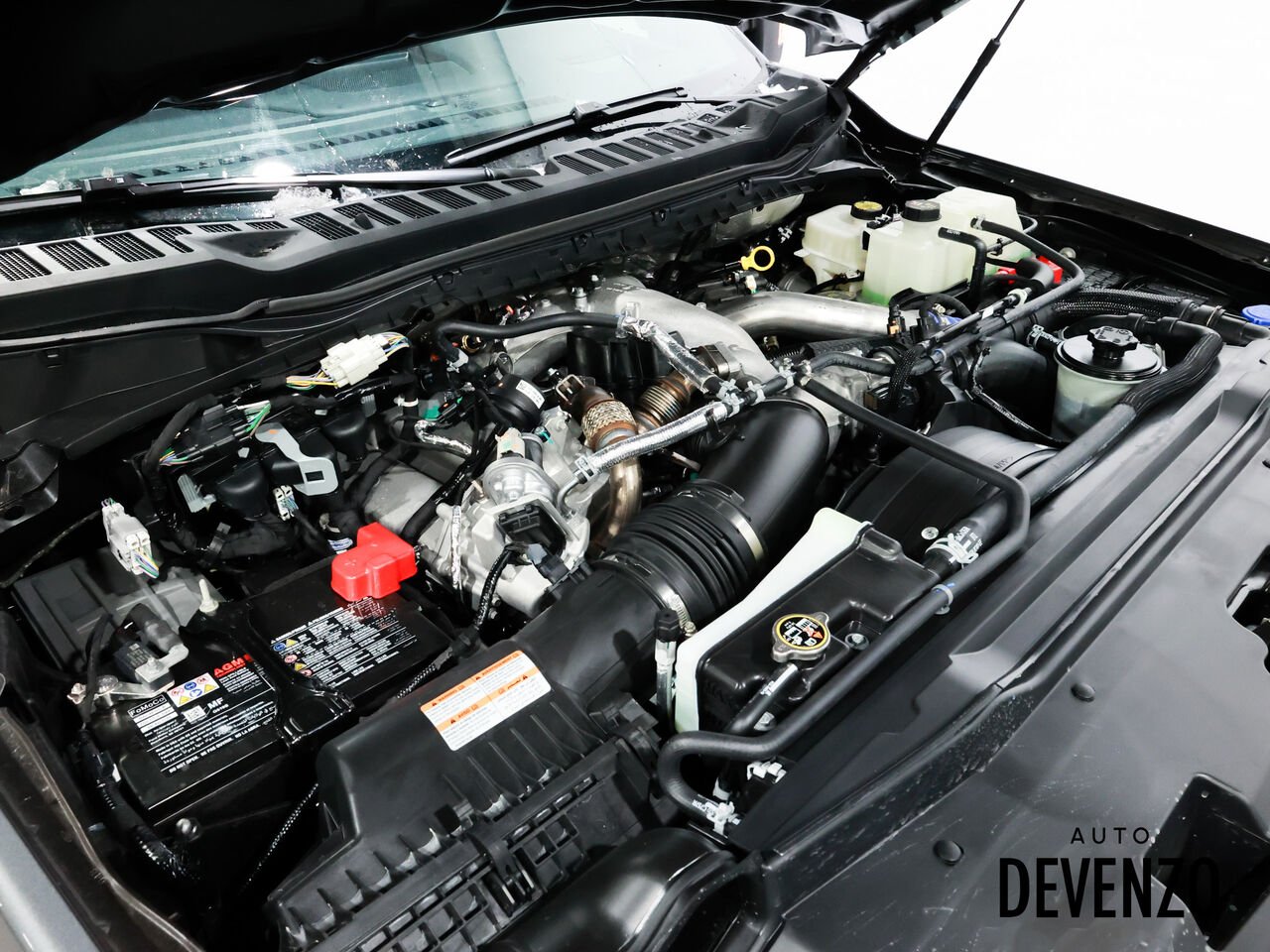 2026 Ford Super Duty F-450 DRW Grey Saint-Eustache - photo #25