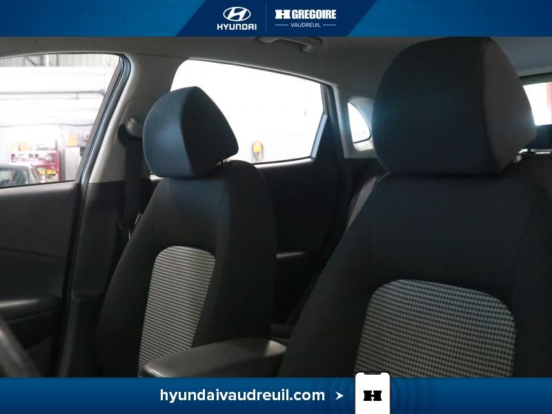 Hyundai Kona YR838 | 2.0L Preferred FWD 2020 Noir Laval - photo #13
