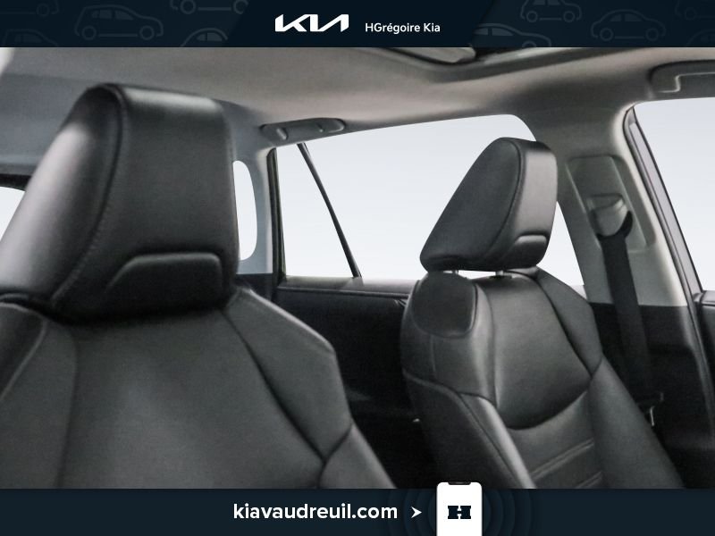 2022 Toyota Rav 4 Grey Saint-Eustache - photo #27