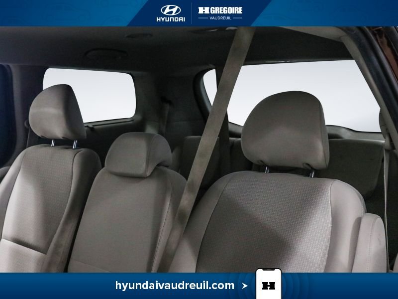 2018 Kia Sedona Red Laval - photo #19