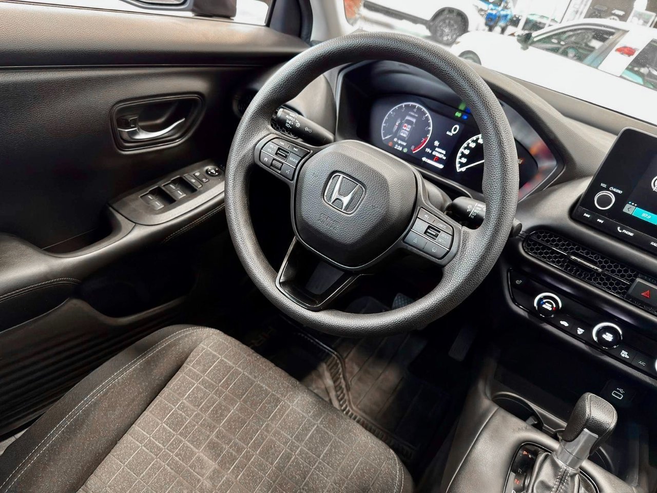 Honda HR-V 2024 Gris Notre-Dame-des-Prairies - photo #16