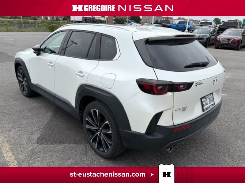 2023 Mazda CX-50 White Laval - photo #8