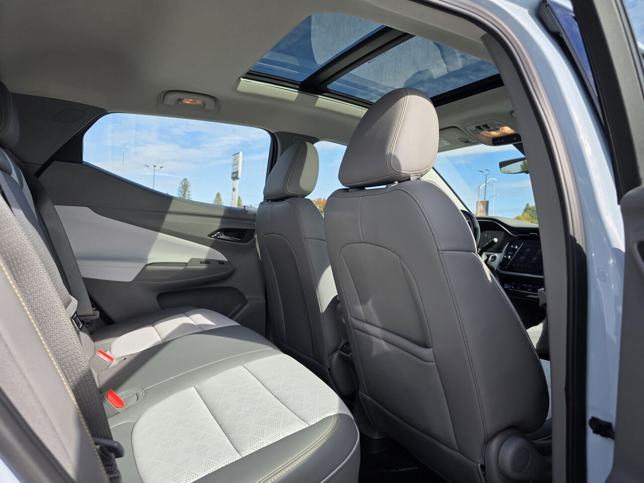 2022 Chevrolet Bolt EUV Premier Blue Rouyn-Noranda - photo #46