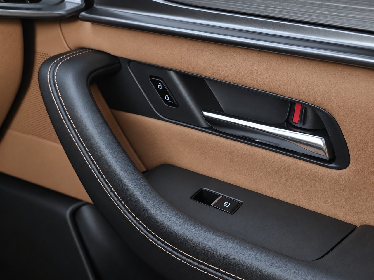2026 Mazda CX-70 PHEV Signature Jet Black Mica Val-David - photo #14