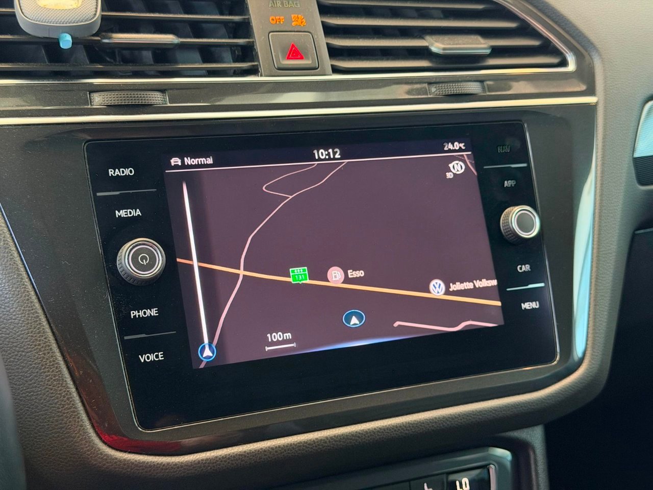 2021 Volkswagen Tiguan Silver Notre-Dame-des-Prairies - photo #7