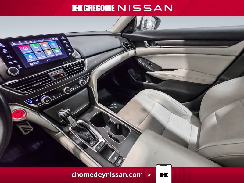 Honda Accord CL7288 | Touring * Cuir * Toit * Mag * Volant Chauffant 2018 Blanc Laval - photo #25