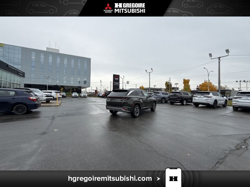 2025 Hyundai Tucson Grey Saint-Eustache - photo #10