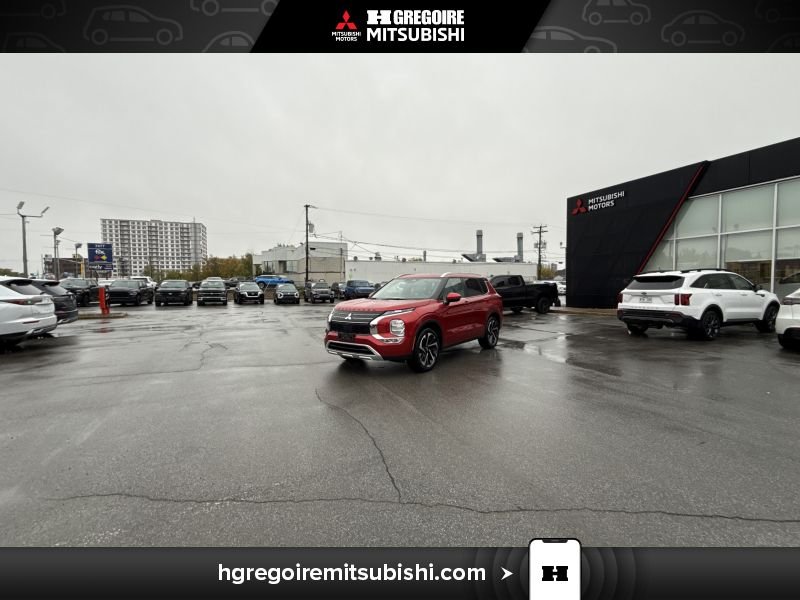 2024 Mitsubishi Outlander Red Laval - photo #4