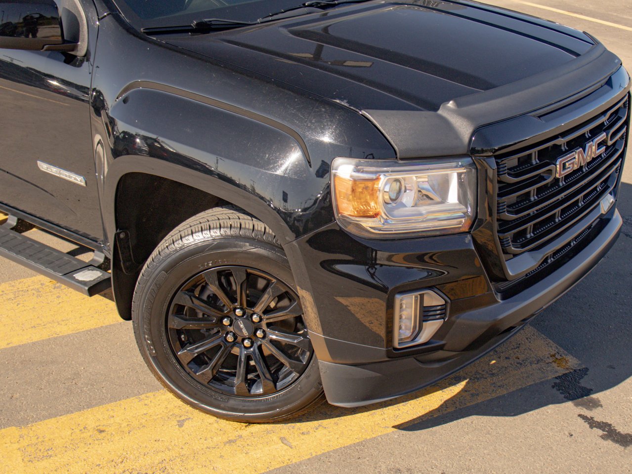 2021 GMC Canyon 4WD Crew Cab 128 Elevation Black Sherwood Park - photo #15