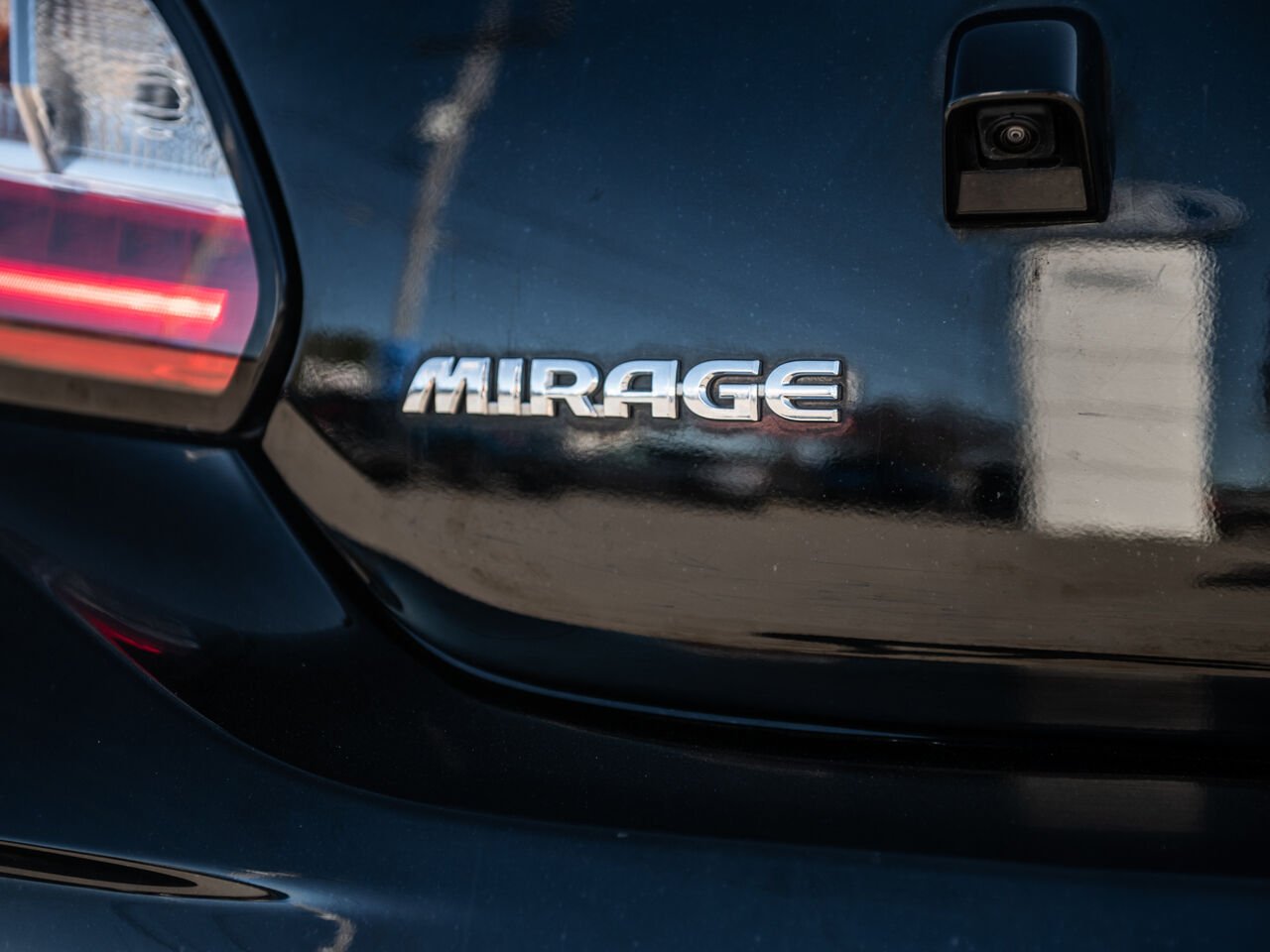 2021 Mitsubishi Mirage Black Sainte-Julienne - photo #7