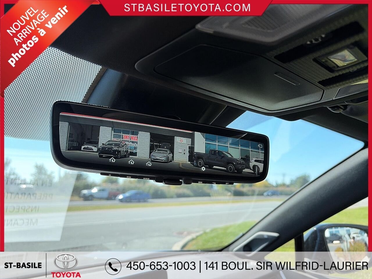2024 TOYOTA RAV4 PRIME Grey Saint-Basile-le-Grand - photo #11
