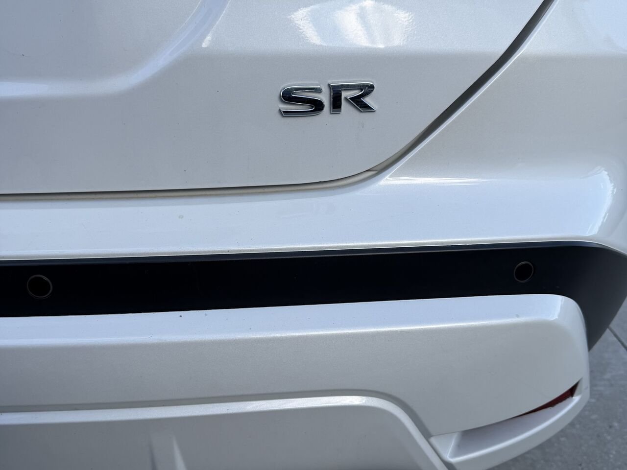 2023 Nissan Kicks SR PRIVILÈGE White Châteauguay - photo #23
