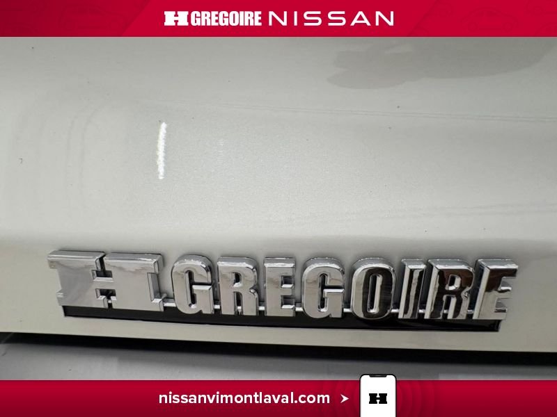 Nissan Pathfinder 2024 Blanc Laval - photo #22