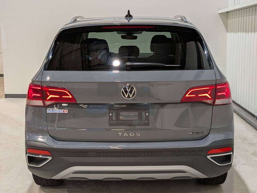 Volkswagen Taos 2024 2024 Gris