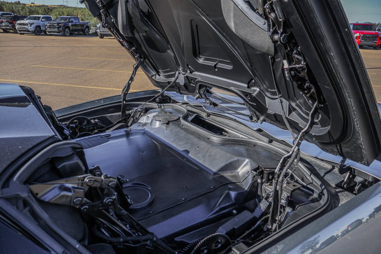 2024 Chevrolet Corvette 2dr Stingray Conv w/2LT Hypersonic Gray Metallic Sherwood Park - photo #7