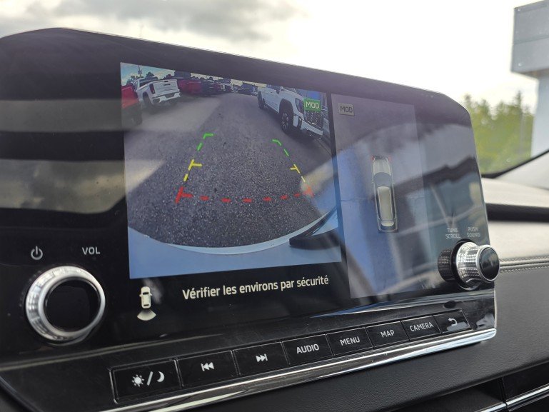 2022 Mitsubishi Outlander SE S-AWC White Mont-Laurier - photo #34