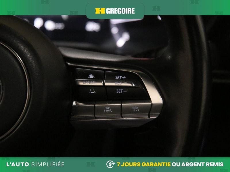 2022 Mazda MX-30 Grey Laval - photo #21